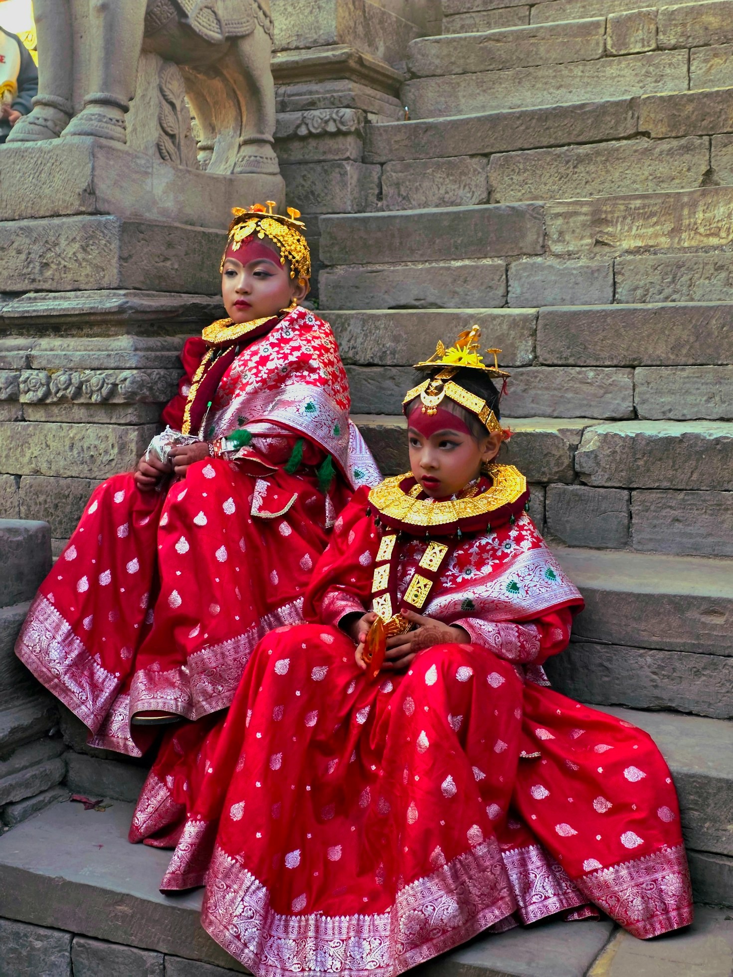 The Power of Intellectual Networks in Cross-Border Collaboration